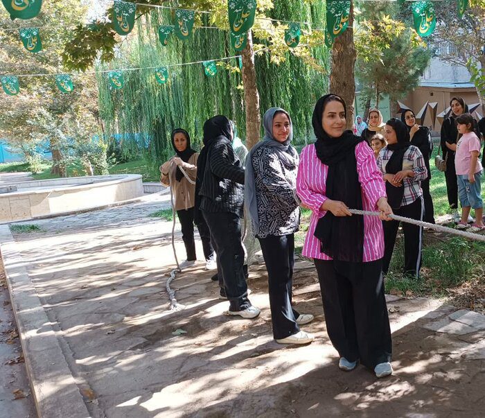 دورهمی بانوان صفادشت عامل تقویت روحیه همدلی و صمیمیت