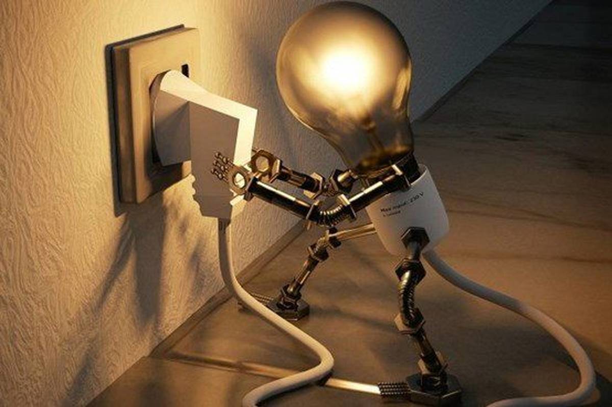 قطعی برق در روزهای گرم تابستان برای اقشار مختلف ملارد مشکل‌ ساز شده است