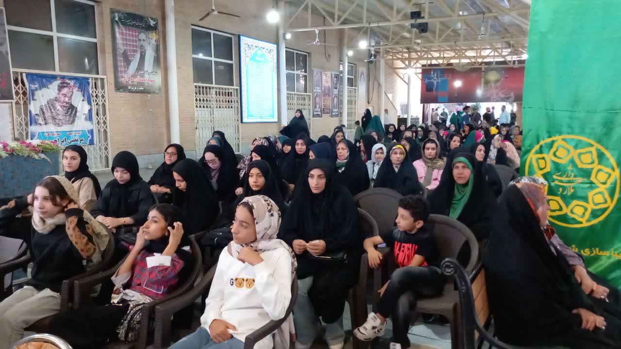 آیین گلباران مزار مطهر شهداء به مناسبت گرامیداشت هفته دفاع مقدس