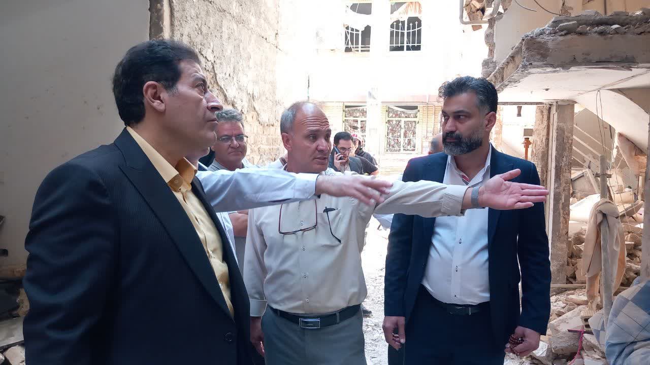 انفجار گاز در ملارد باعث تخریب ساختمان و مصدومیت ۱۴ نفر شد