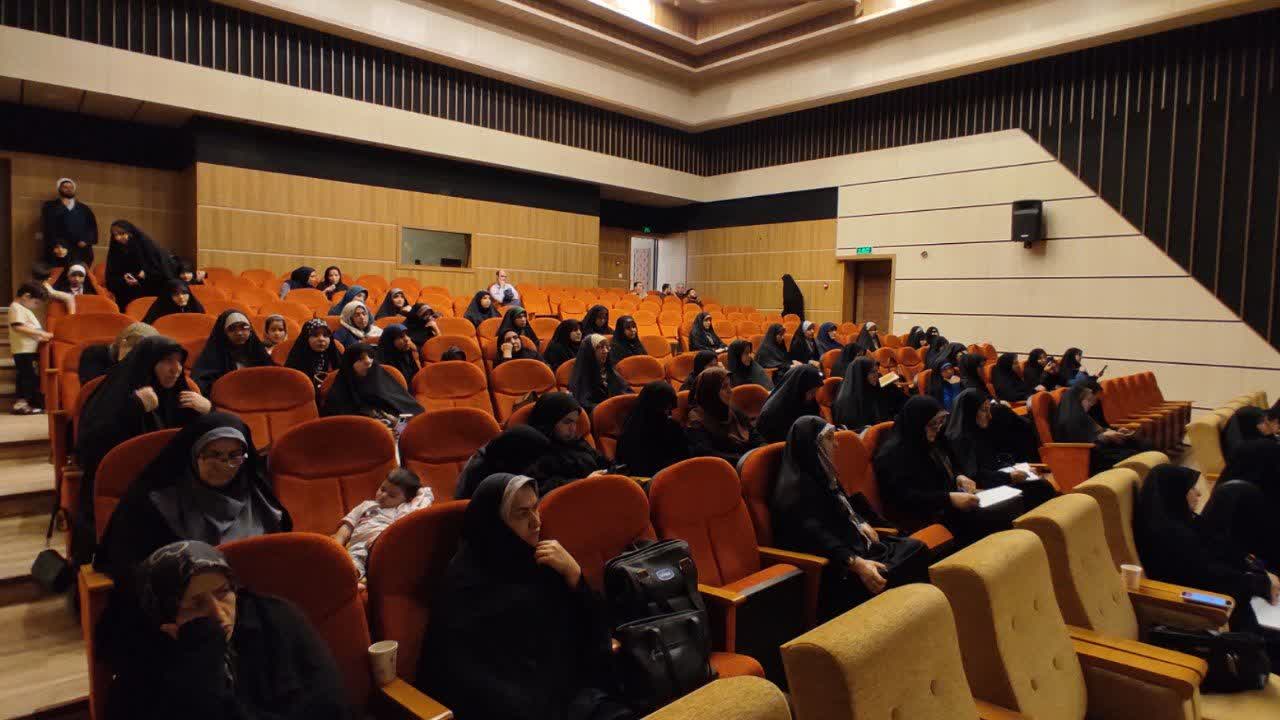 برگزاری کارگاه آشنایی تدبر در قرآن کریم در ملارد