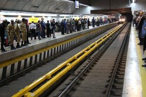 حق وردی : اجرای خط مترو غرب استان نیازمند همراهی شهرداری تهران است