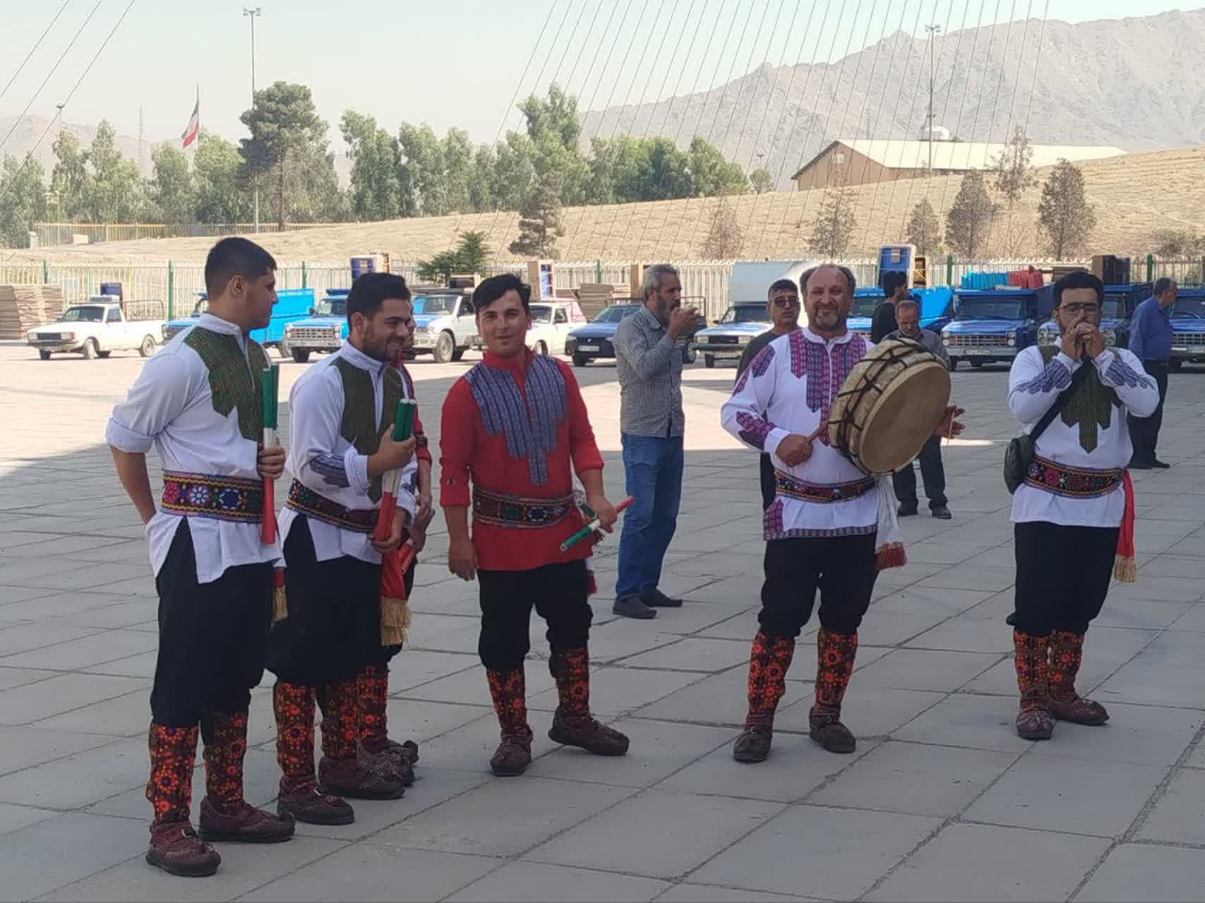 راه اندازی و تجهیز خانه های ورزش روستایی ملارد با هدف ایجاد نشاط اجتماعی