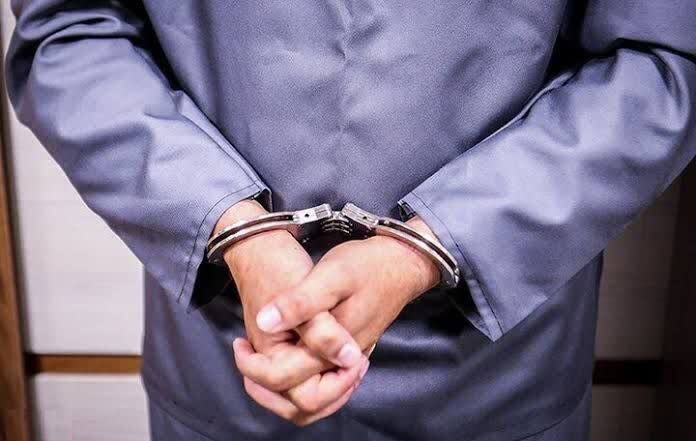 مردی در ملارد به اتهام قتل پدر و مادرش دستگیر شد
