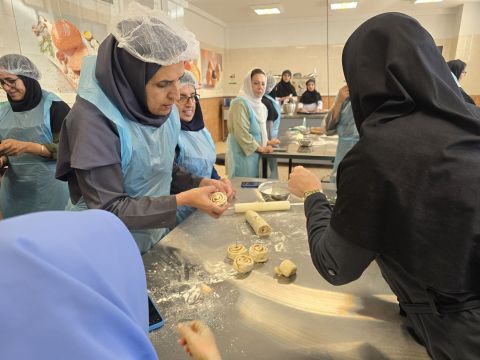 کارگاه تخصصی نان و شیرینی در ملارد برگزار شد