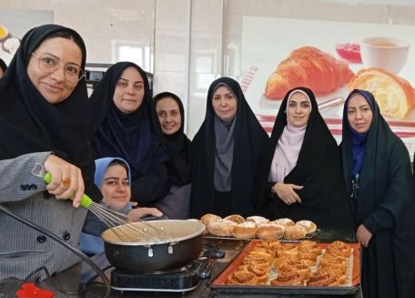کارگاه تخصصی نان و شیرینی در ملارد برگزار شد
