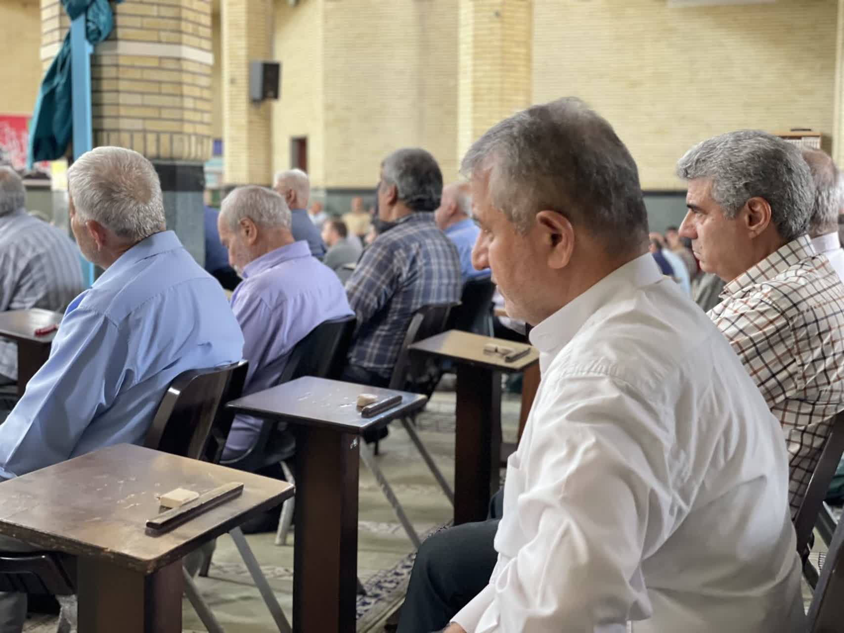 گزارش تصویری حضور مردم انقلابی و متدین در نماز جمعه شهرستان ملارد