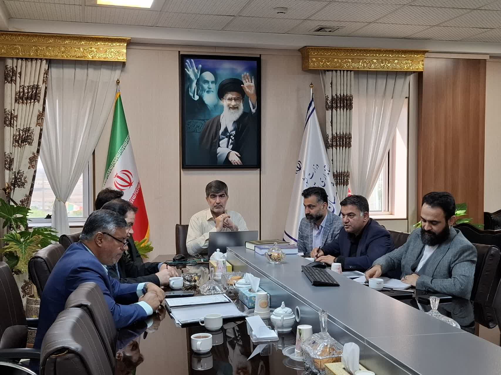 پاسخگوئی فرماندار شهرستان ملارد به تماس های سامانه ۱۱۱