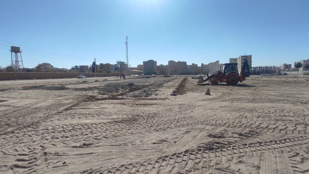 صفادشت صاحب چهار زمین چمن مصنوعی مینی فوتبال می شود