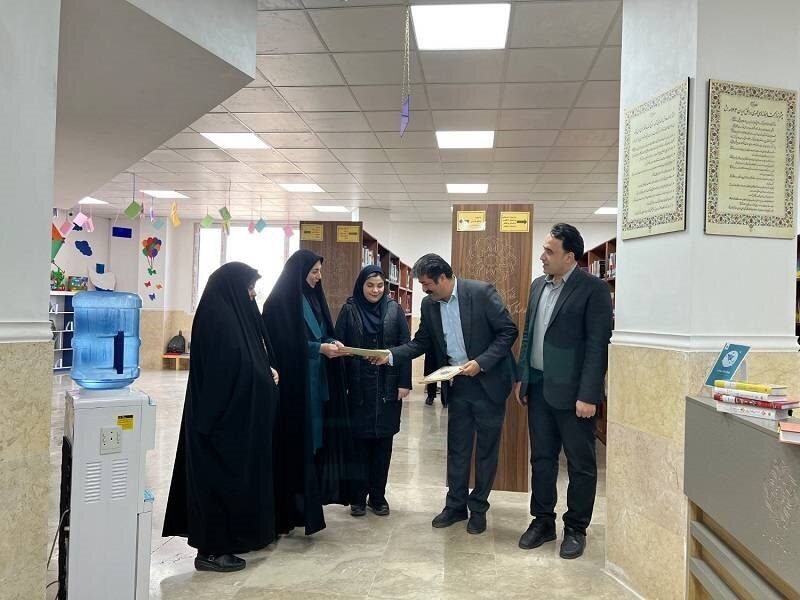 تقدیر از رئیس اداره کتابخانه‌های عمومی شهرستان ملارد
