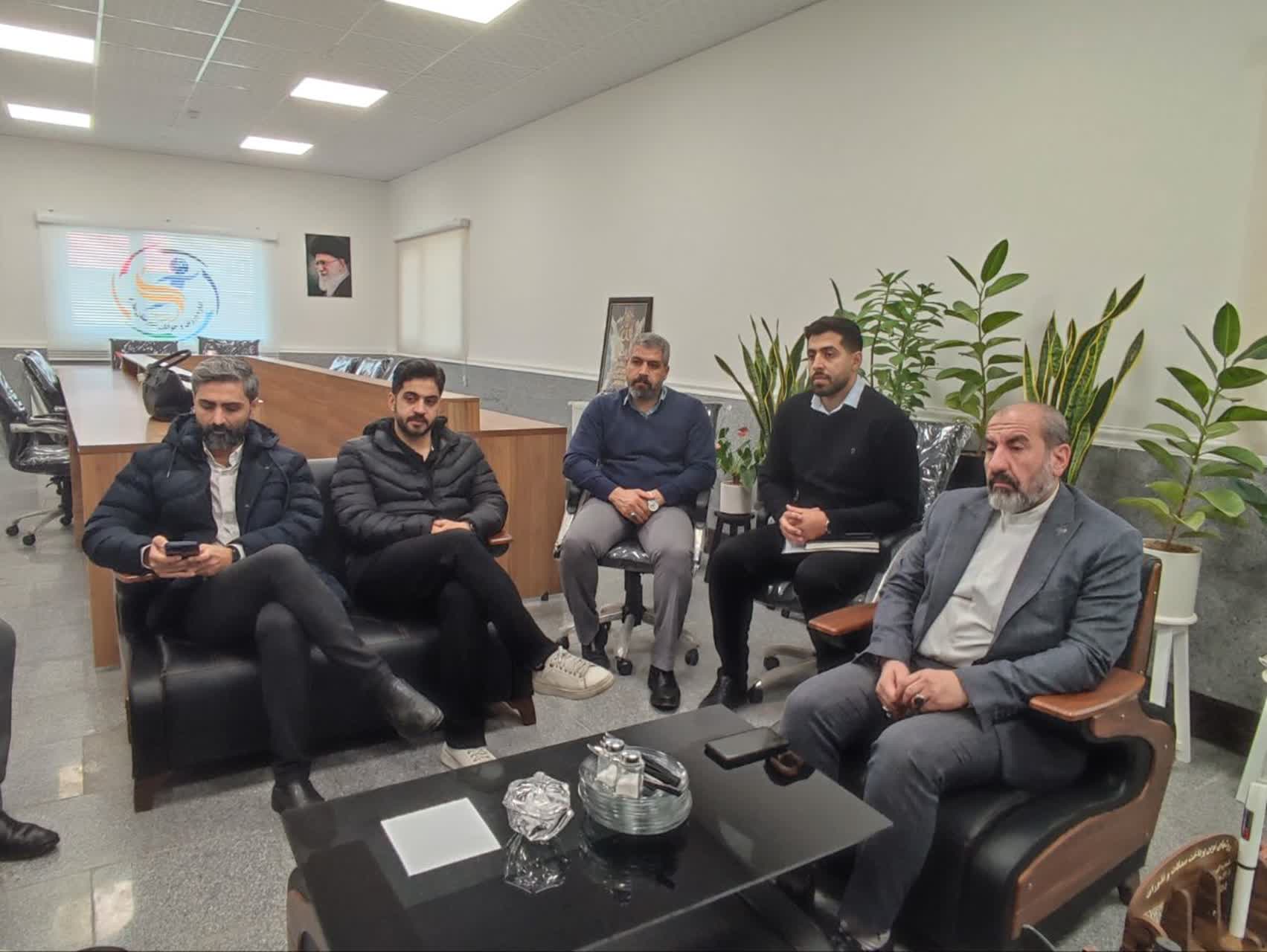 حضور رئیس هیات والیبال تهران در ملارد