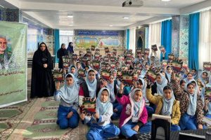 ویژه‌ برنامه «دختران حاج قاسم» در مدرسه حجت ملارد برگزار شد