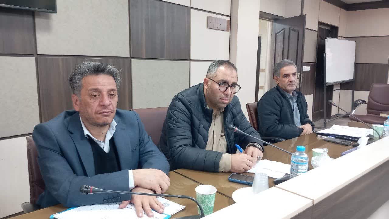 تداوم فعالیت عطاری های غیرمجاز در ملارد