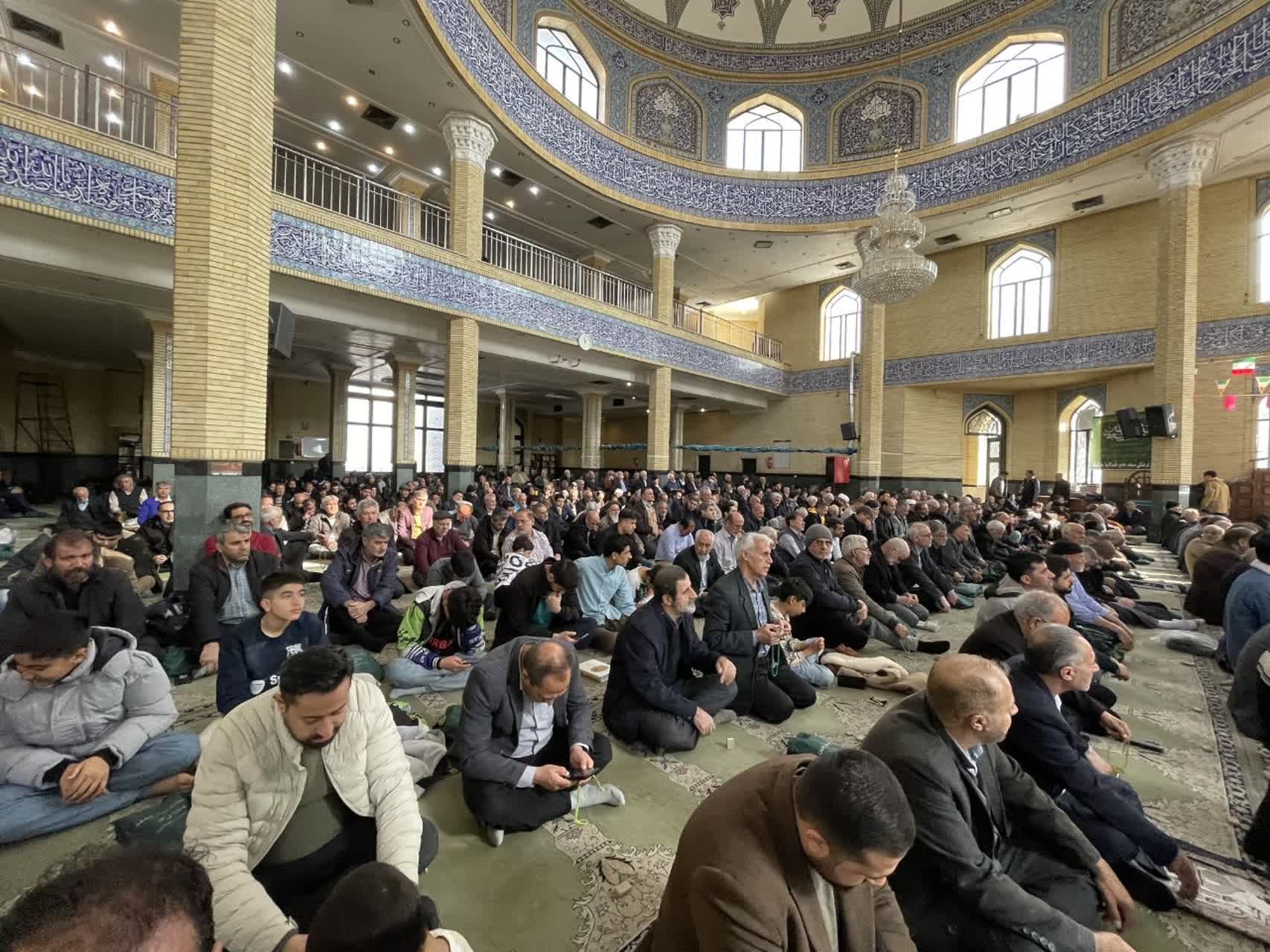 امام جمعه ملارد: دشمن به دنبال ایجاد فریب افکار عمومی است