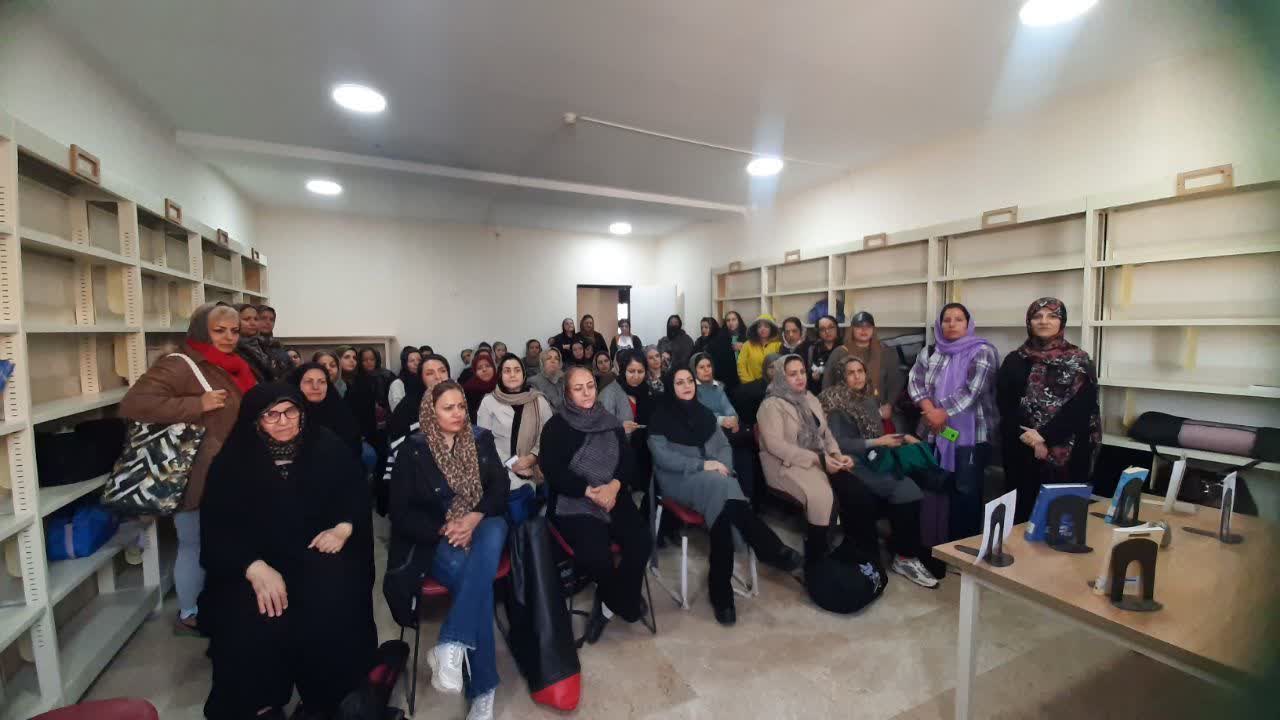 برگزاری کارگاه آموزشی مهارت های زندگی پیش از ازدواج در کتابخانه مهر صفادشت