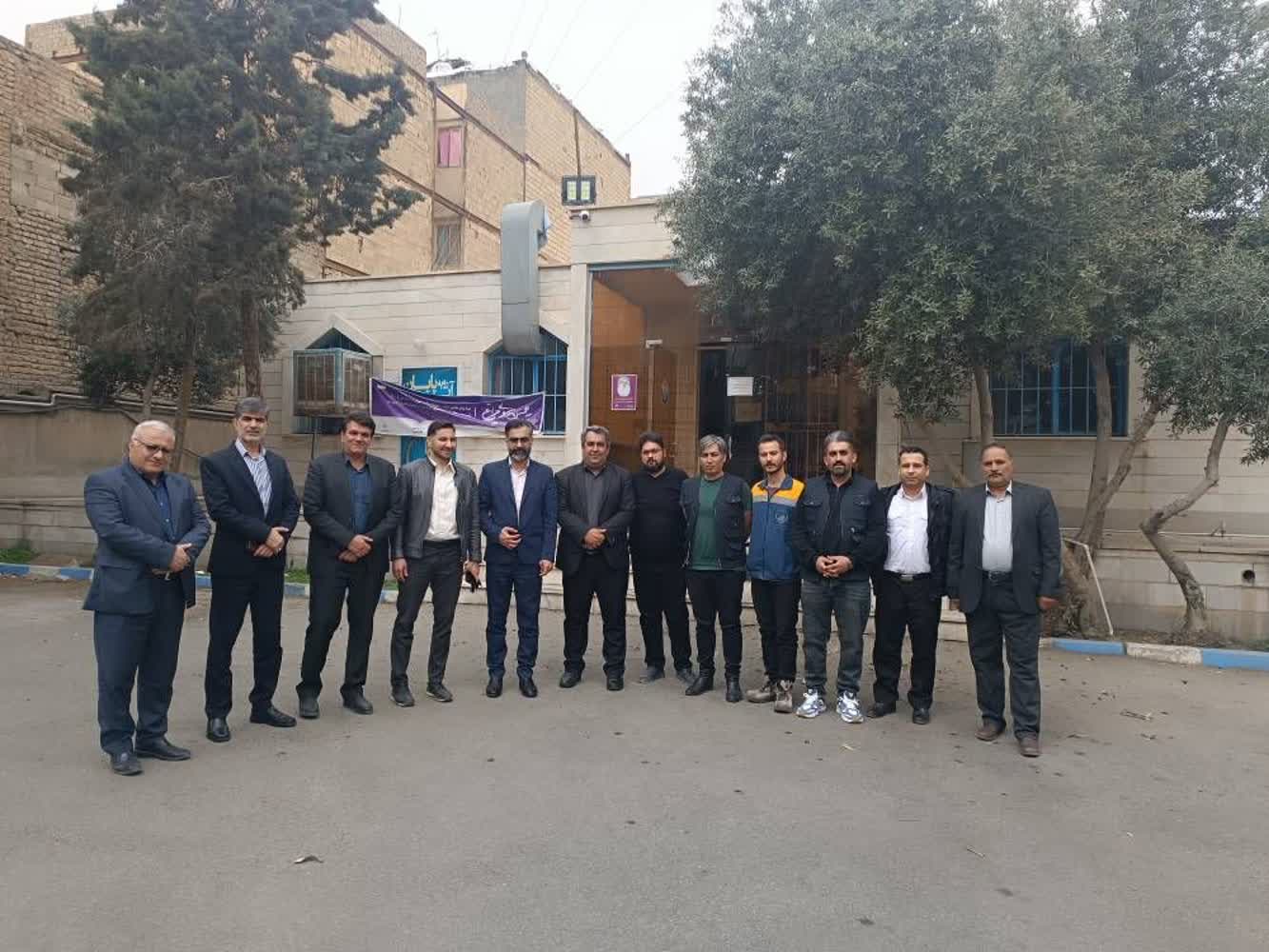 بازدید فرماندار ملارد از ادارات خدمات‌رسان در نوروز 1405