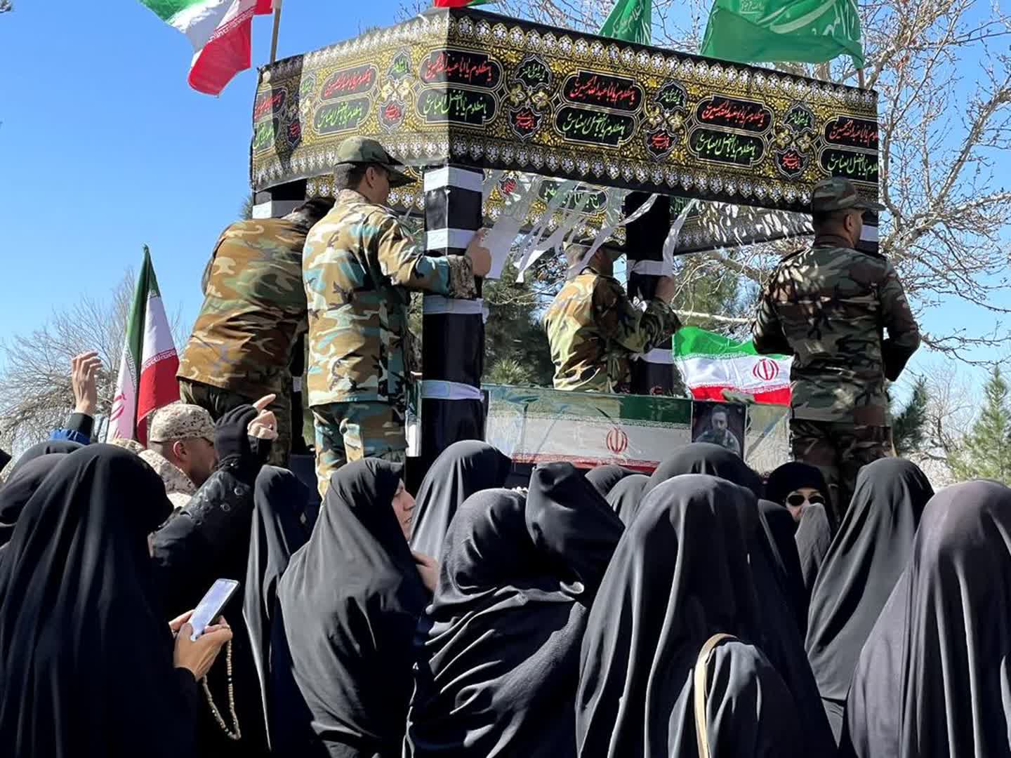 تشییع پیکر مطهر شهید حامد ملک‌ محمدی در ملارد