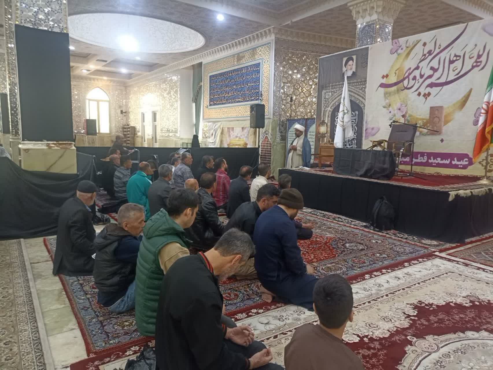 ویژه‌ برنامه‌های نوروزی و طرح «آرامش بهاری» در آستان مقدس بی‌بی سکینه خاتون(س) ملارد برگزار شد