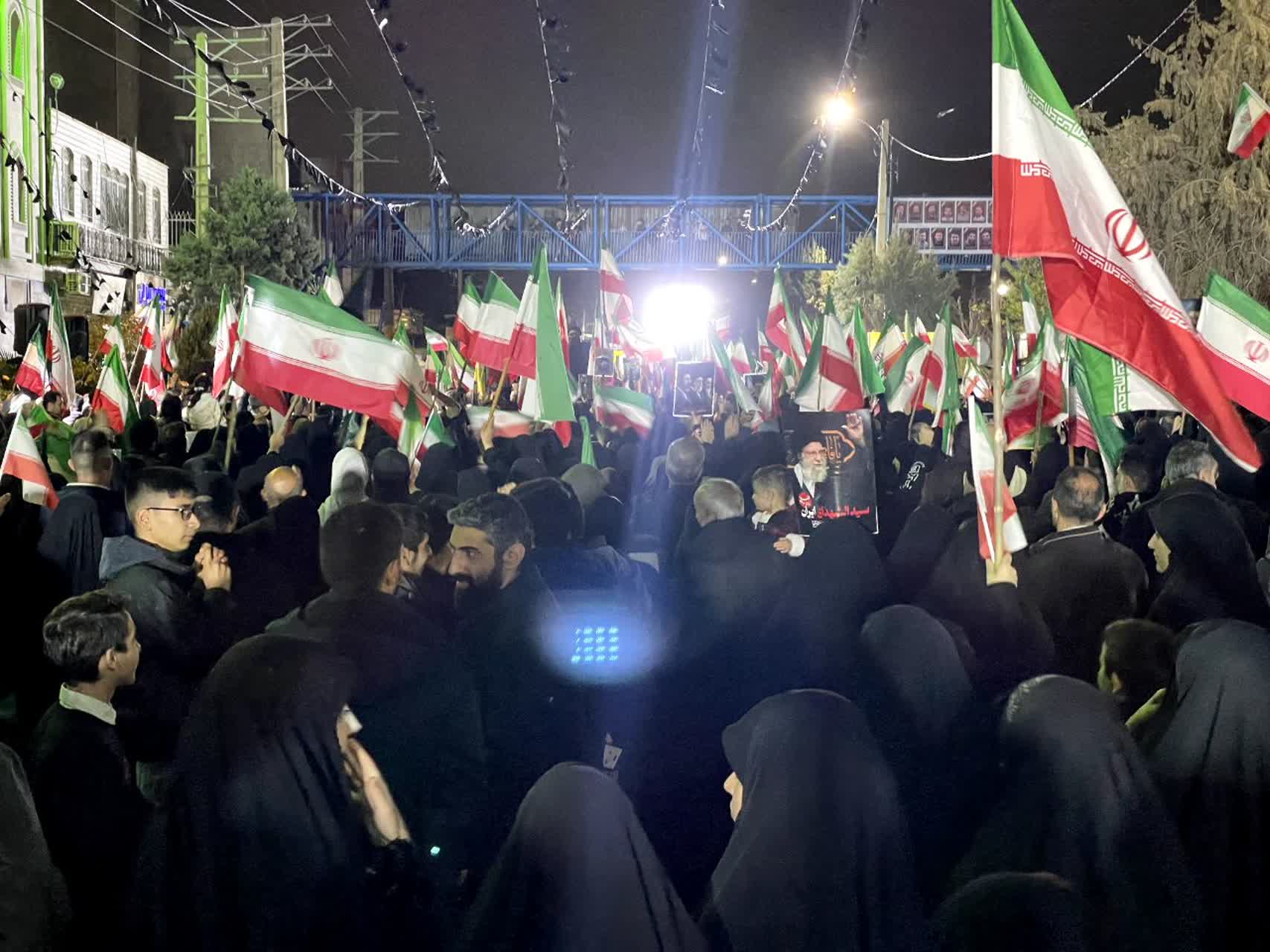 اینجا ملارد، بیست و پنجمین شب حضور در خیابان