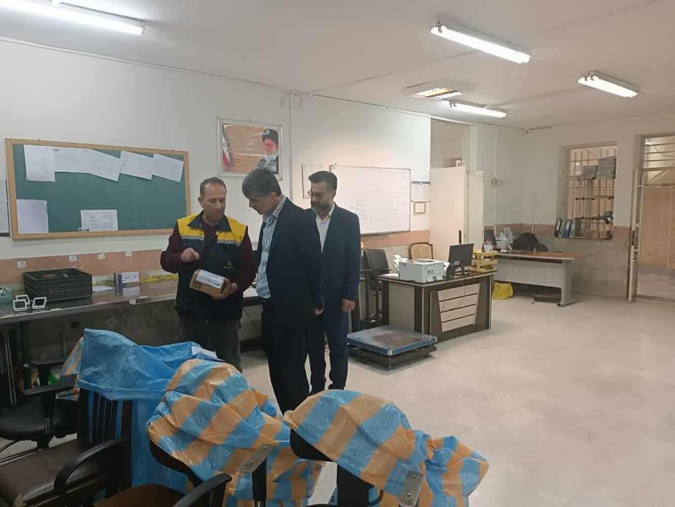 بازدید فرماندار ملارد از ادارات خدمات‌رسان در نوروز 1405