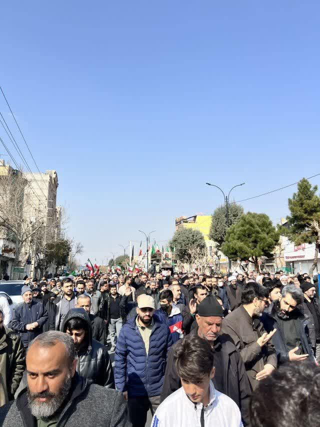 تشییع پیکر مطهر شهید مدافع وطن مجید کاشفی در ملارد