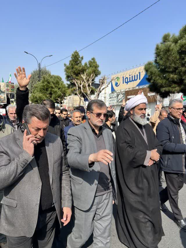 تشییع پیکر مطهر شهید مدافع وطن مجید کاشفی در ملارد