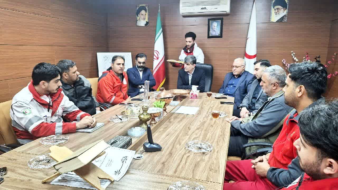 فرماندار ملارد: هلال‌ احمر، خط مقدم خدمت‌رسانی در جنگ و نوروز