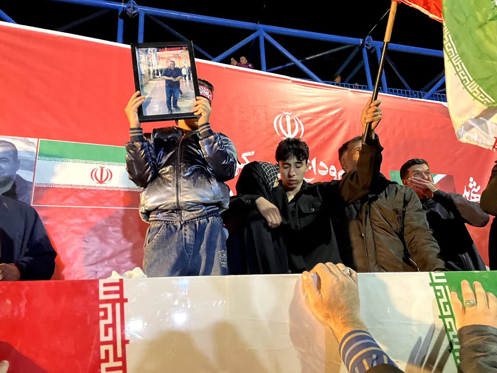 وداع با پیکر شهید احمد بهرامی در پنجمین اجتماع امت حزب الله شهرستان ملارد