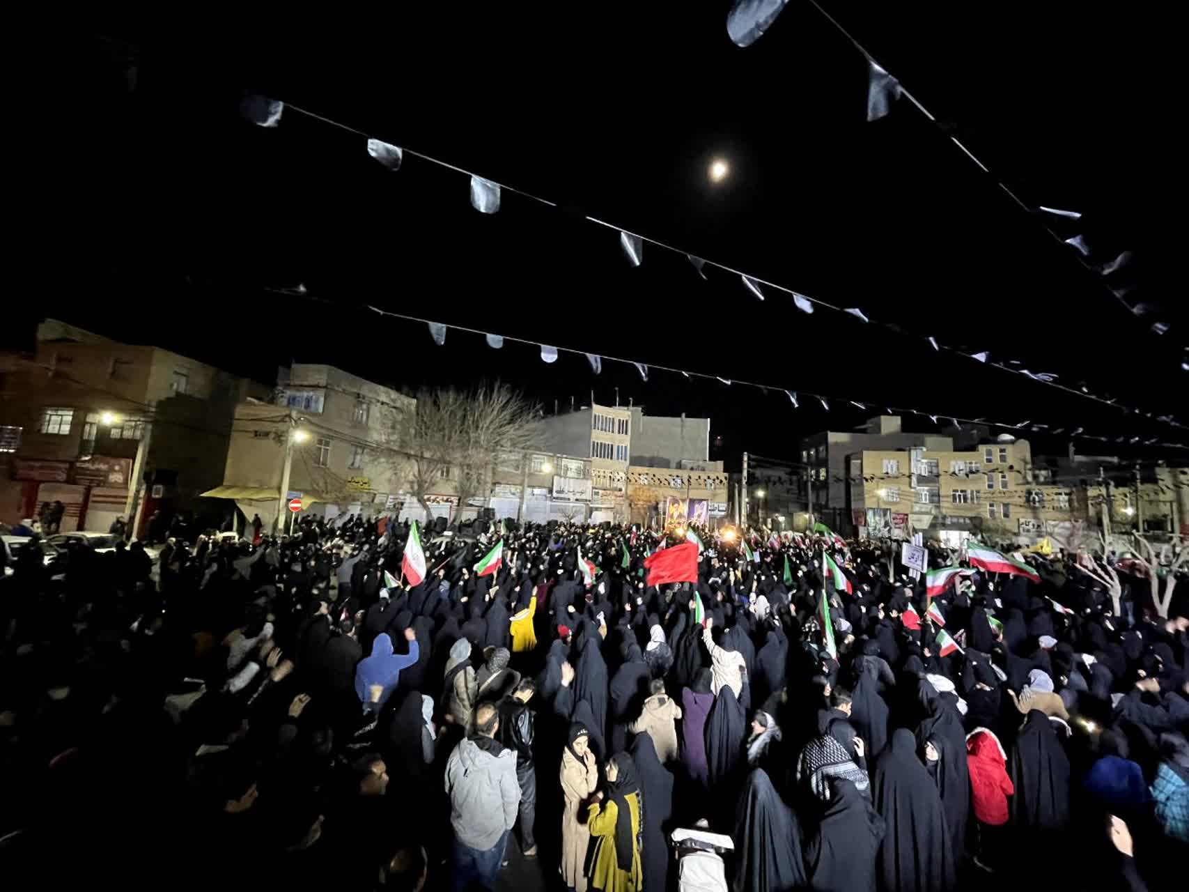 چهارمین اجتماع امت حزب الله شهرستان ملارد در میدان آزادگان سرآسیاب
