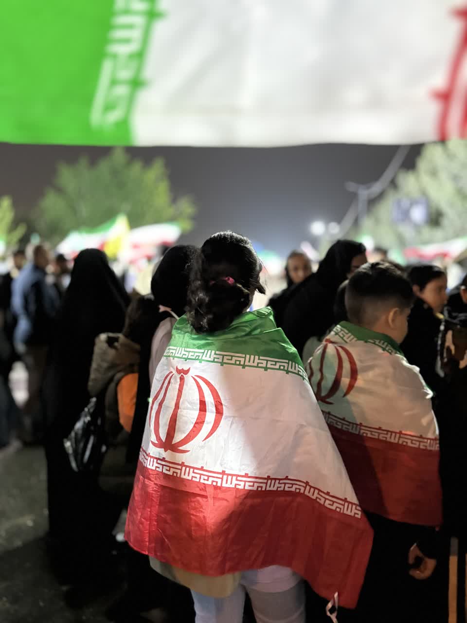 تجمع ملاردیها با طراوت باران شبانگاهی همراه شد