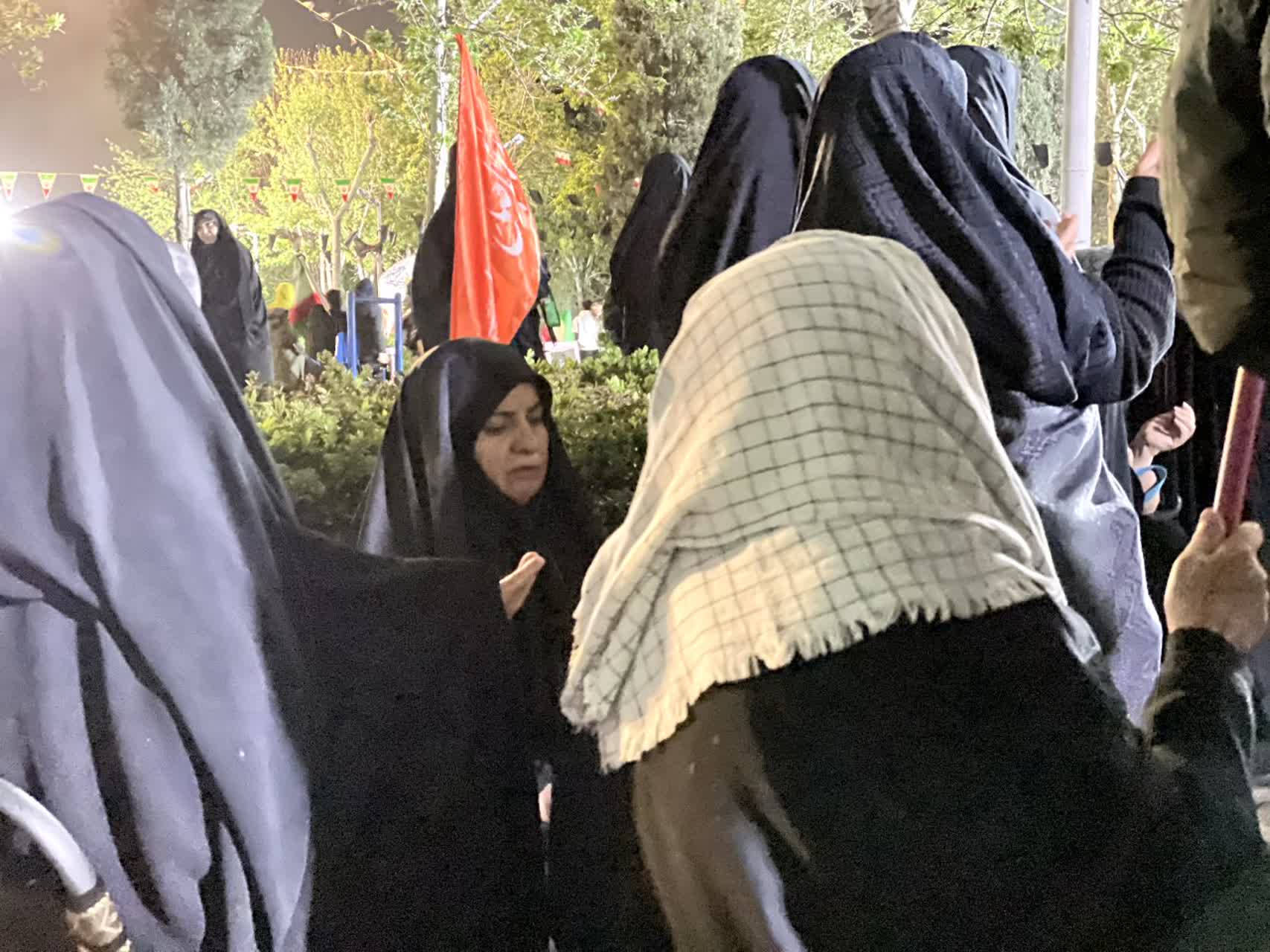 ملارد ؛ شهری که خیابان‌هایش سنگر استقامت شده‌اند