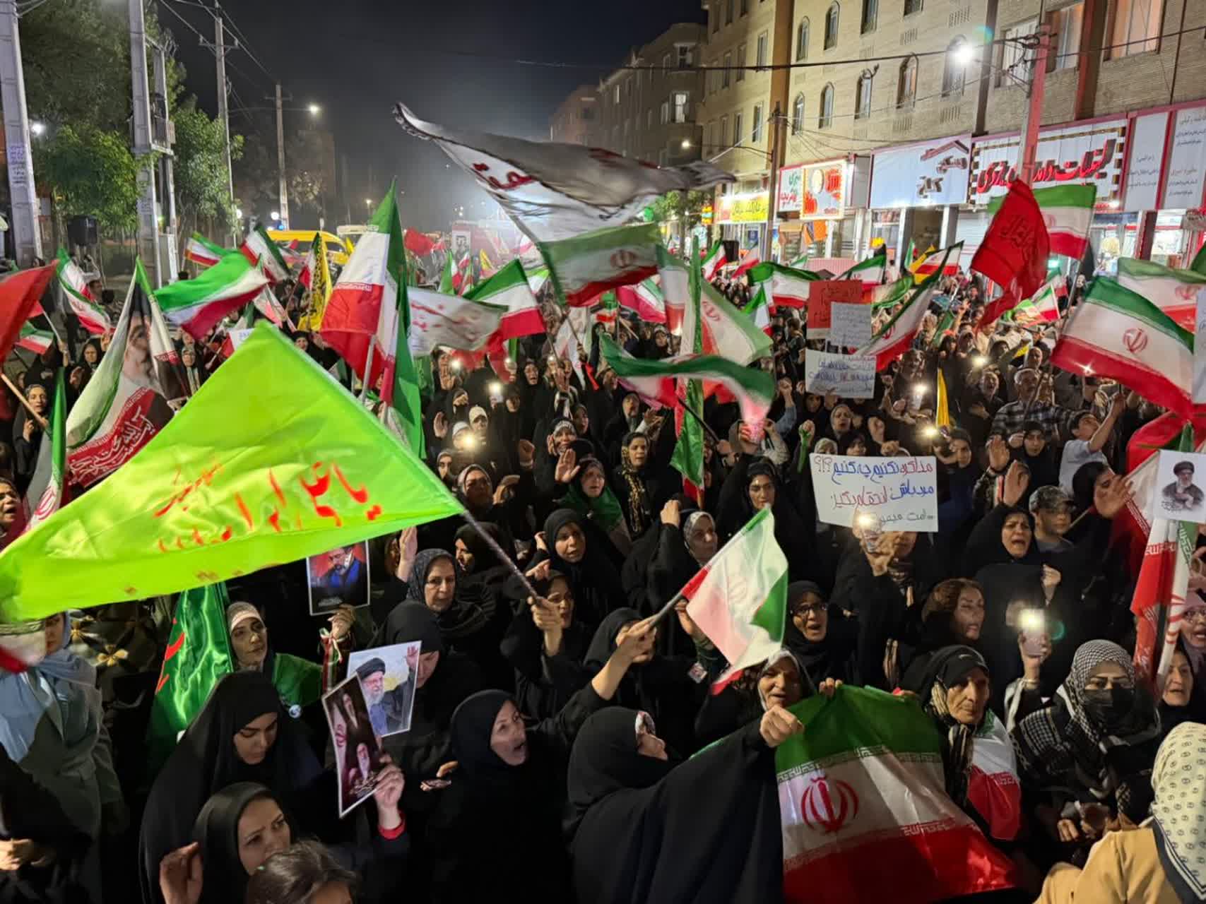 تجدید بیعت ملاردی ها با رهبر انقلاب