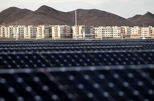 بزرگترین نیروگاه خورشیدی کشور در ملارد افتتاح شد