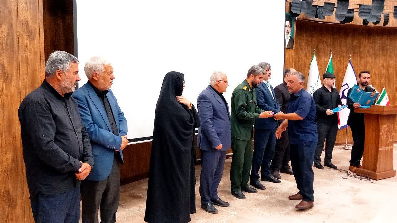 تجلیل از جهادگران ملارد به پاس خدمات به آسیب‌ دیدگان جنگ تحمیلی سوم