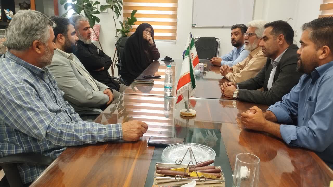 تجلیل بخشدار مرکزی ملارد از گروه‌ های جهادی در روستای بیدگنه