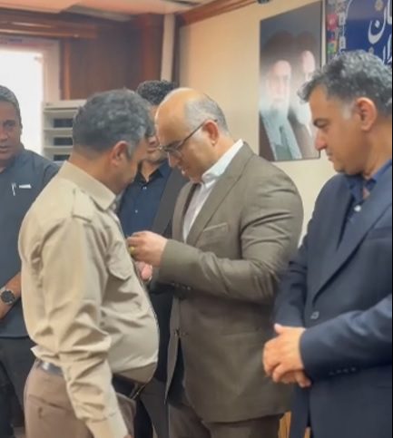 رونمایی از لباس سازمانی جدید نیروهای نظارت و سد معبر شهرداری ملارد