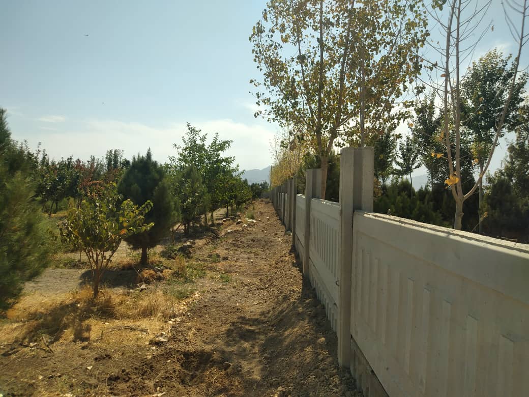 آغاز دیوارکشی باغ عمارت ملارد در سه ضلع به طول ۱۵۰۰ متر