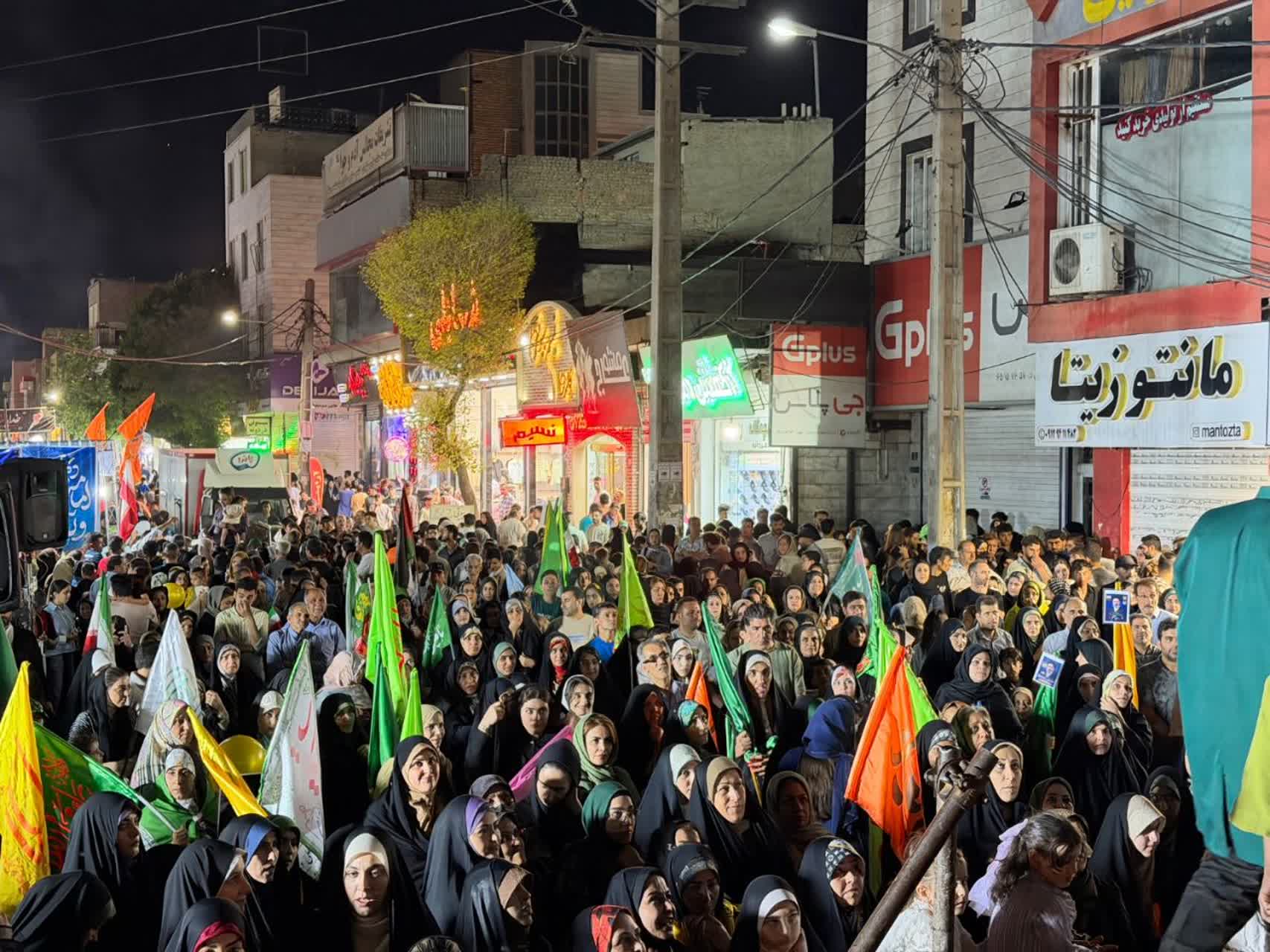 جشن کیلومتری غدیر در خیابان امام خمینی (ره) سرآسیاب ملارد برگزار شد