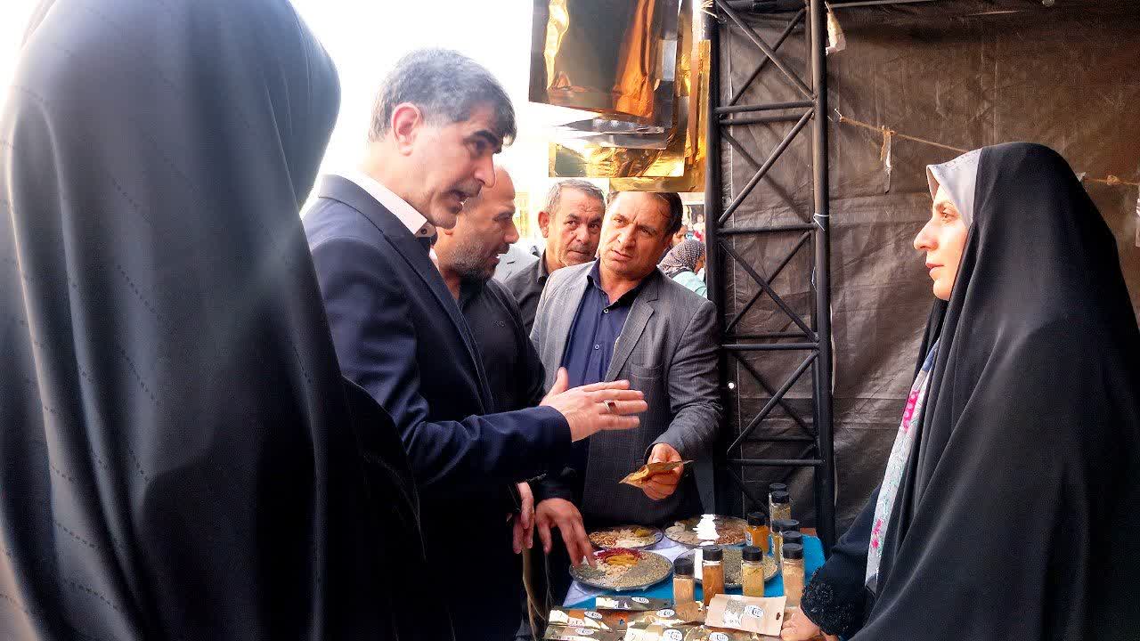 افتتاح نمایشگاه «هزار غرفه، هزار بازار» با حضور ۴۰ بانوی کارآفرین در ملارد