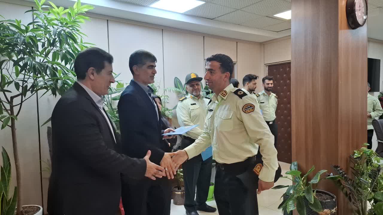 تقدیر فرماندار ملارد از پلیس مبارزه با مواد مخدر