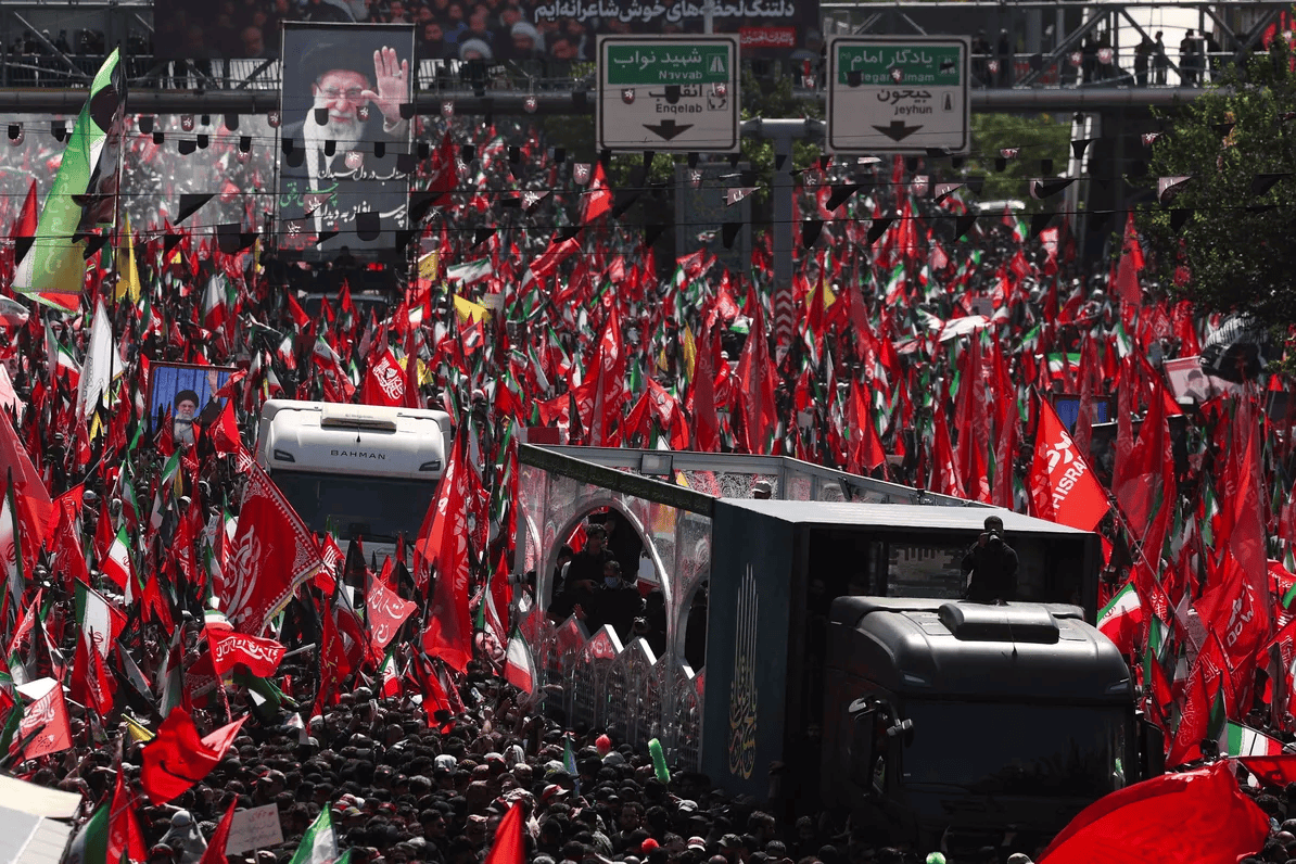 گزارش تصویری؛ حماسه میلیونی تشییع رهبر شهید در تهران