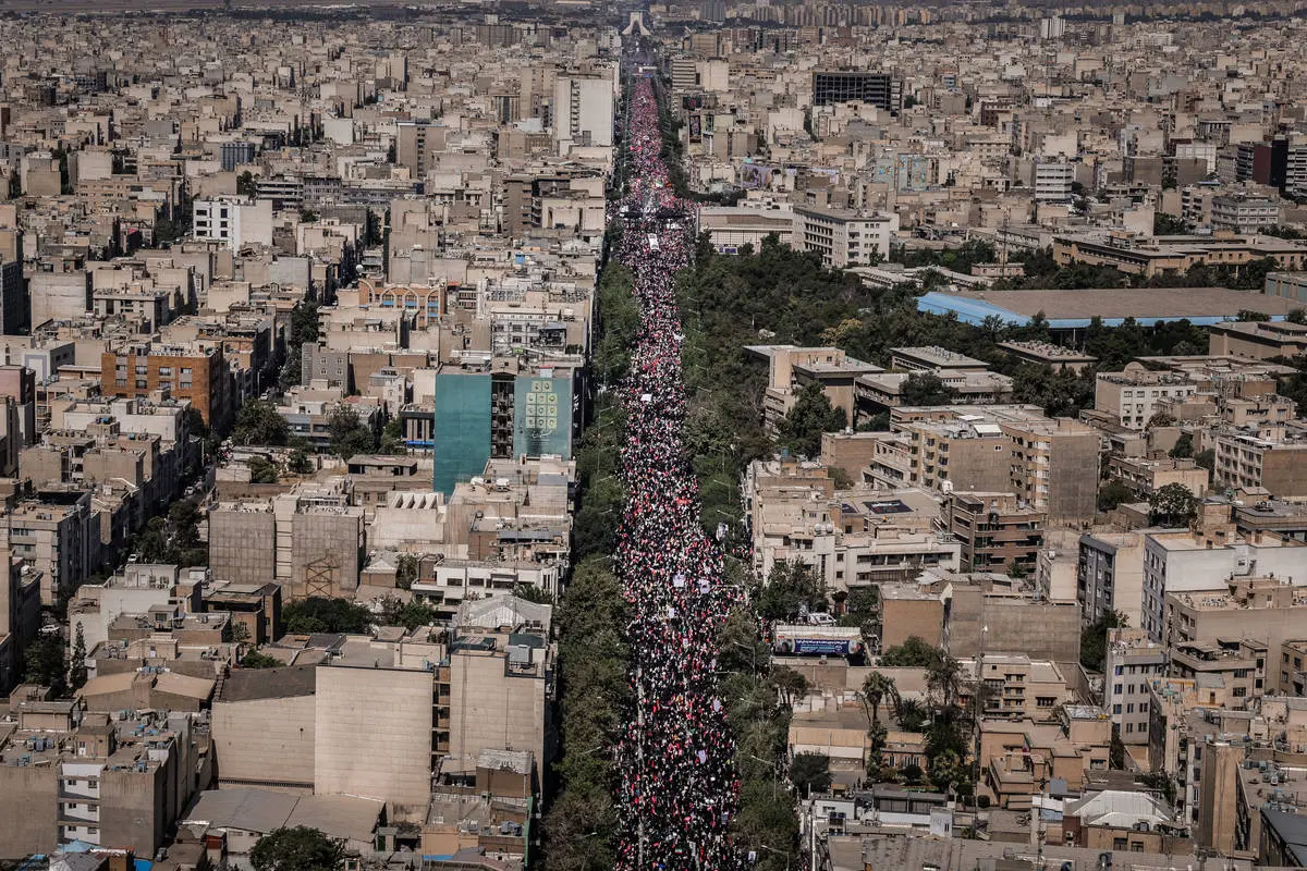 گزارش تصویری؛ حماسه میلیونی تشییع رهبر شهید در تهران