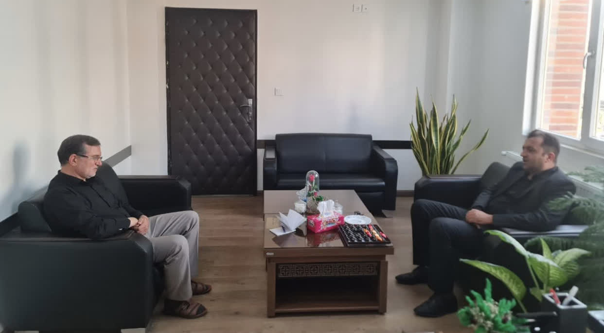 دیدار حق‌وردی با مدیر غله استان برای پیگیری سهمیه آرد ملارد