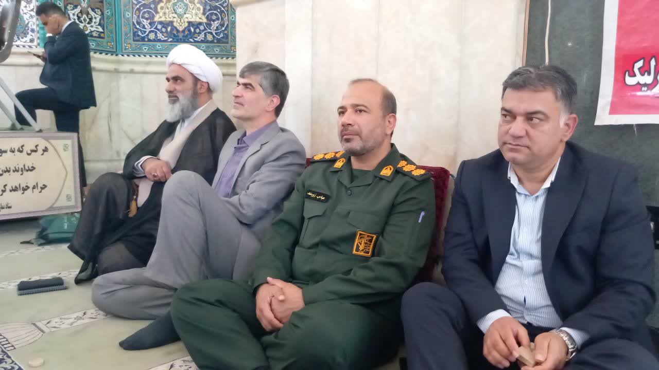 امام جمعه ملارد : خیرخواهی برای مردم معیار دین‌داری است
