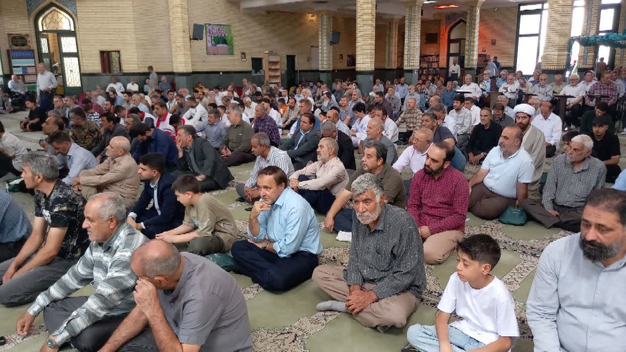 امام جمعه ملارد : خیرخواهی برای مردم معیار دین‌داری است