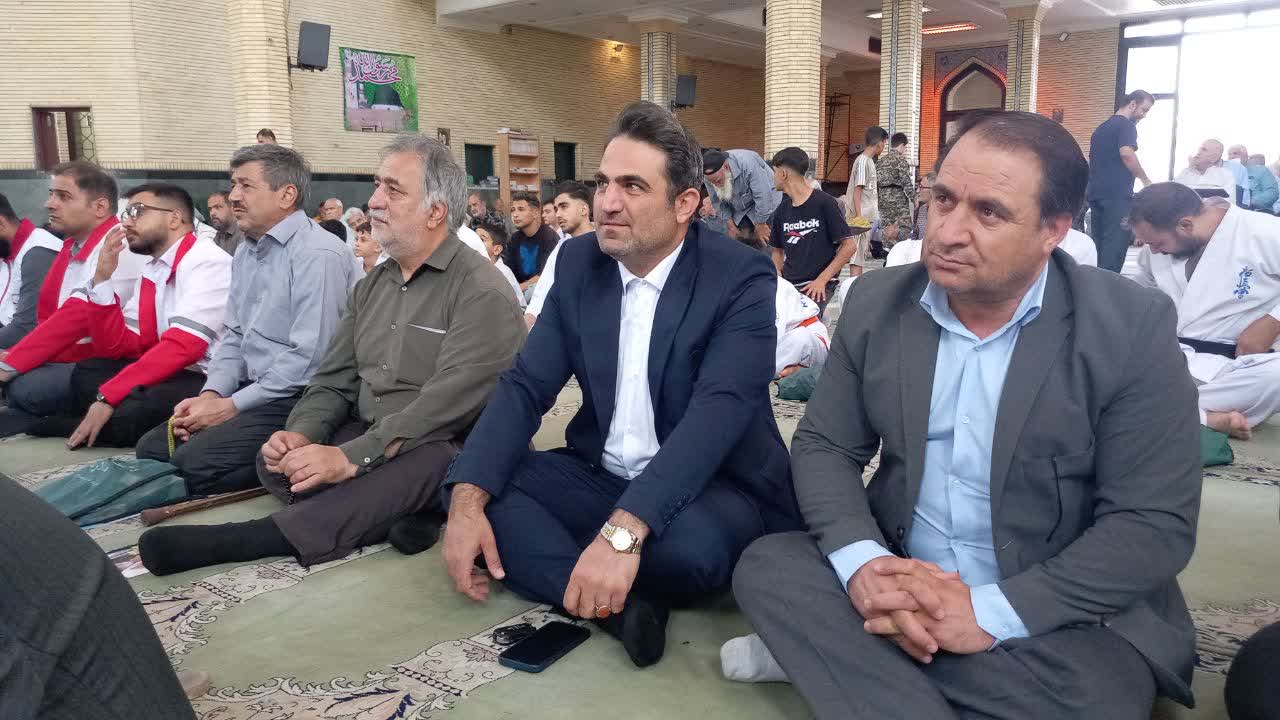 امام جمعه ملارد : خیرخواهی برای مردم معیار دین‌داری است