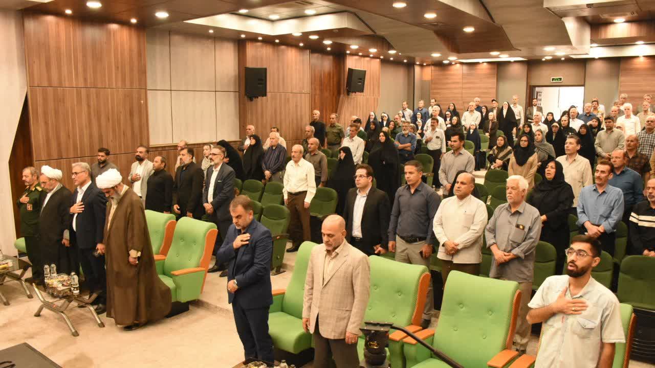 تجلیل از ۵۳ آزاده سرافراز ملارد در سالروز ورود به میهن