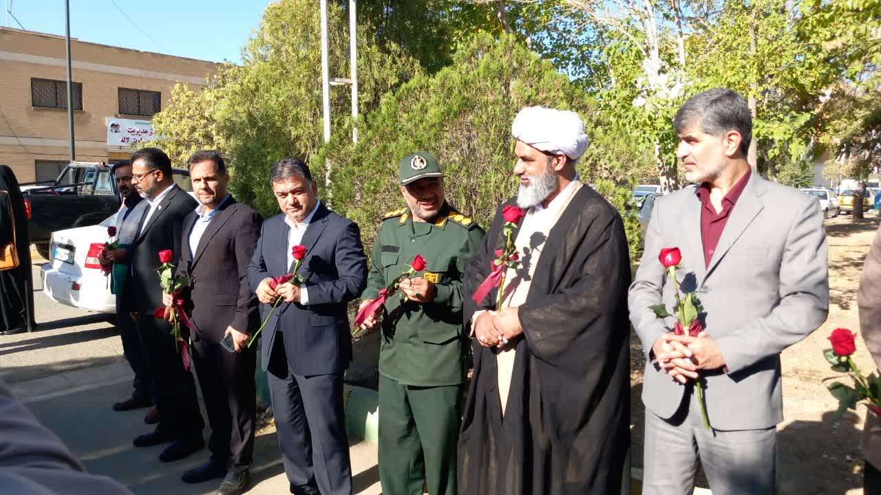 جشن شکوفه‌ ها در ملارد ؛ آغاز سال تحصیلی با ۷۷ هزار دانش‌آموز