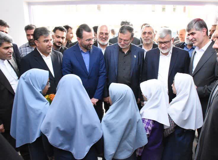 افتتاح ۲ مدرسه ۱۵ کلاسه در ملارد با ۳۲۰ میلیارد ریال