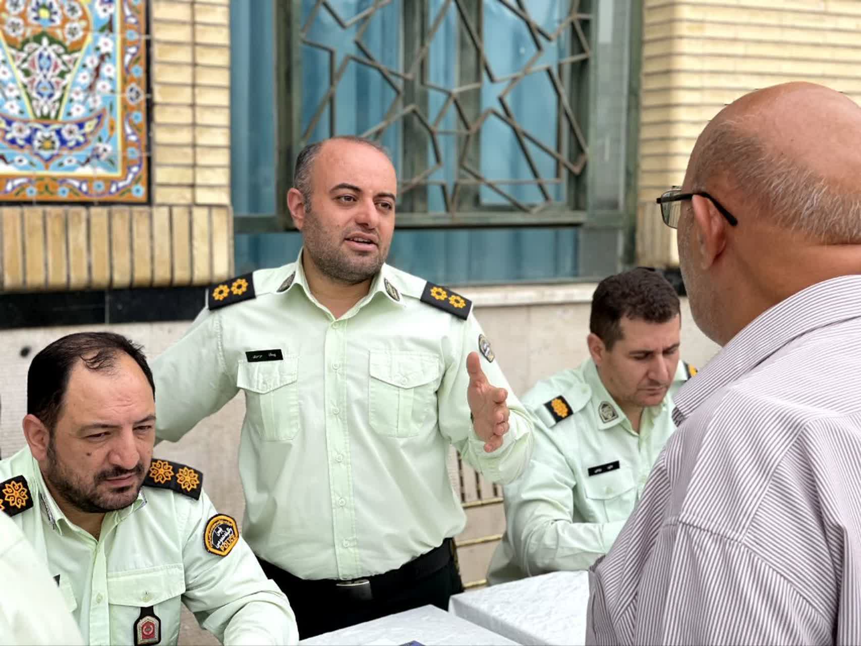 برگزاری میزخدمت انتظامی ملارد